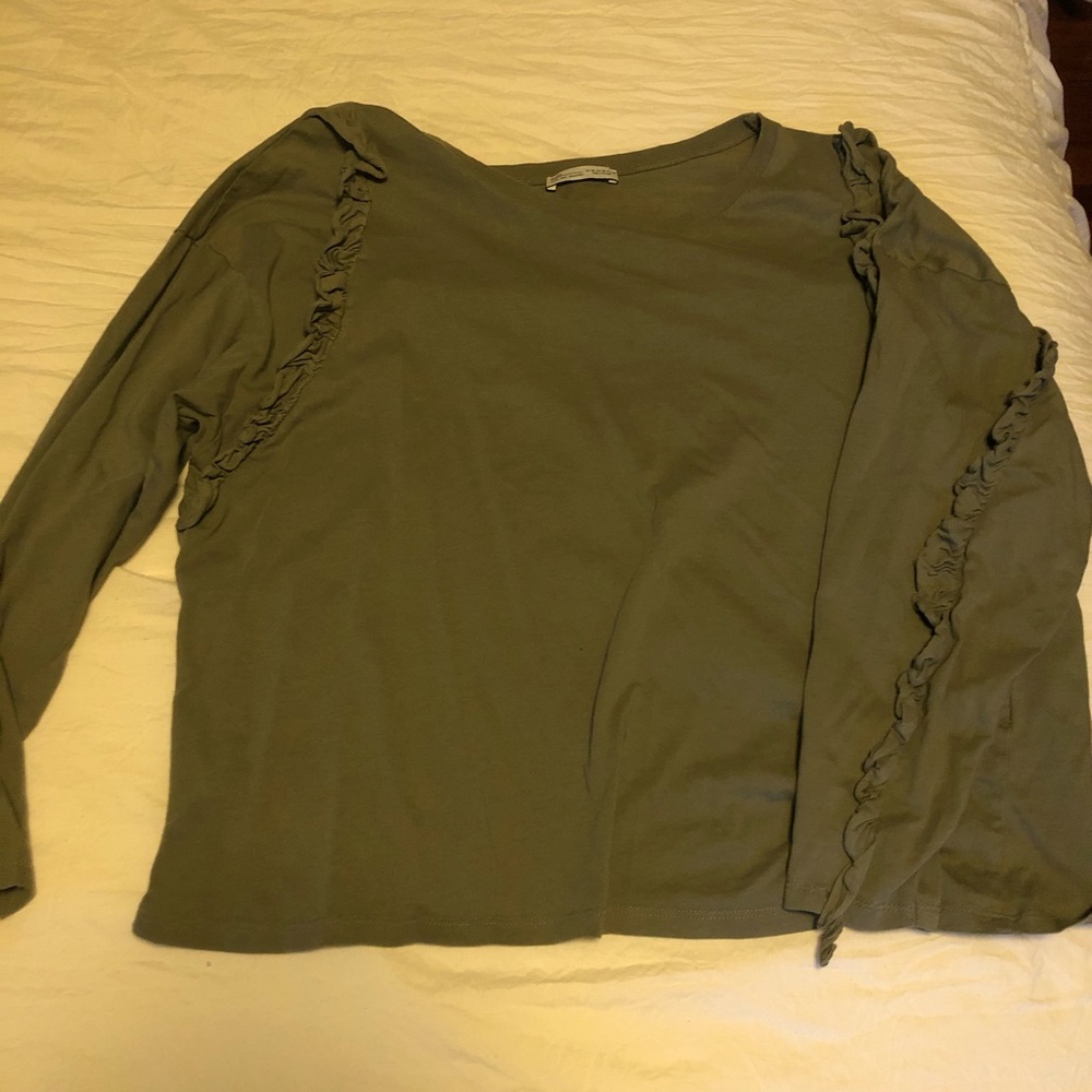 Zara green ruffled long sleeve top